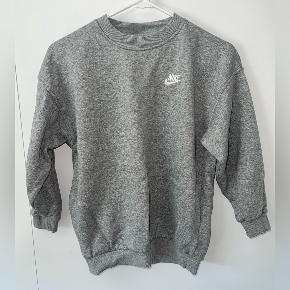Nike-grey crew neck sweatshirt.